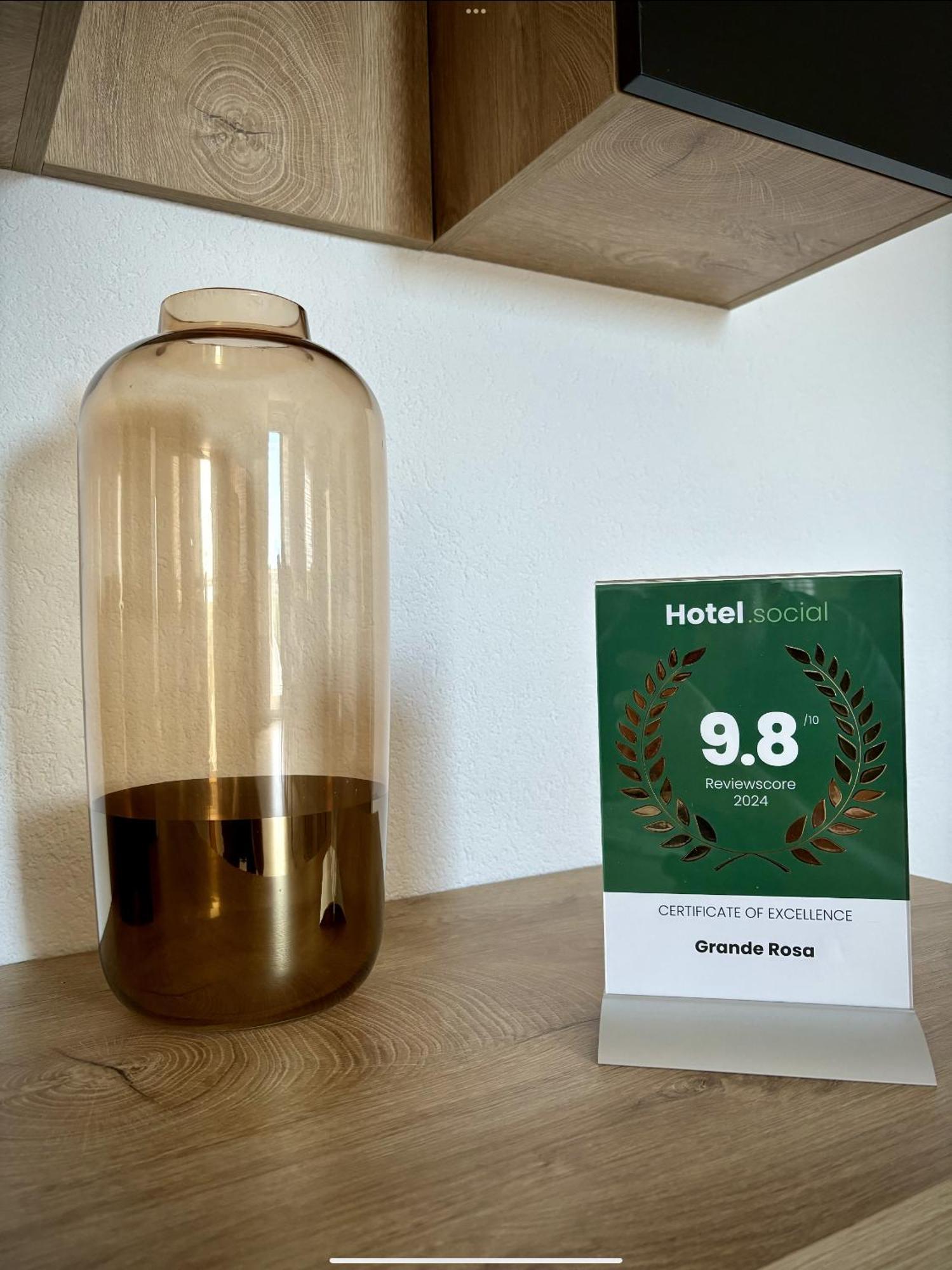 Apartmán Grande Rosa Vrulje  Exteriér fotografie